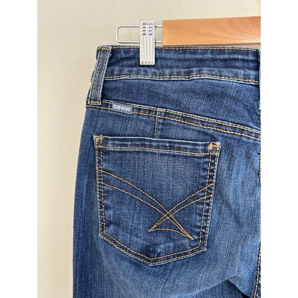 Cinch Women's Slim Fit Dark Wash Mid Rise Lynden Jean MJ81454086 Size 27/3 - Picture 6 of 10